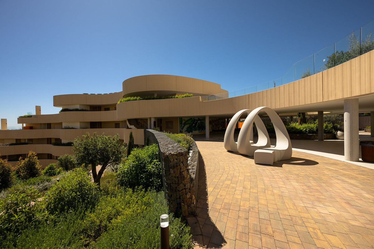 Se vende Apartamento Planta Media de 2 dormitorios en Costa Del Sol, Málaga, España