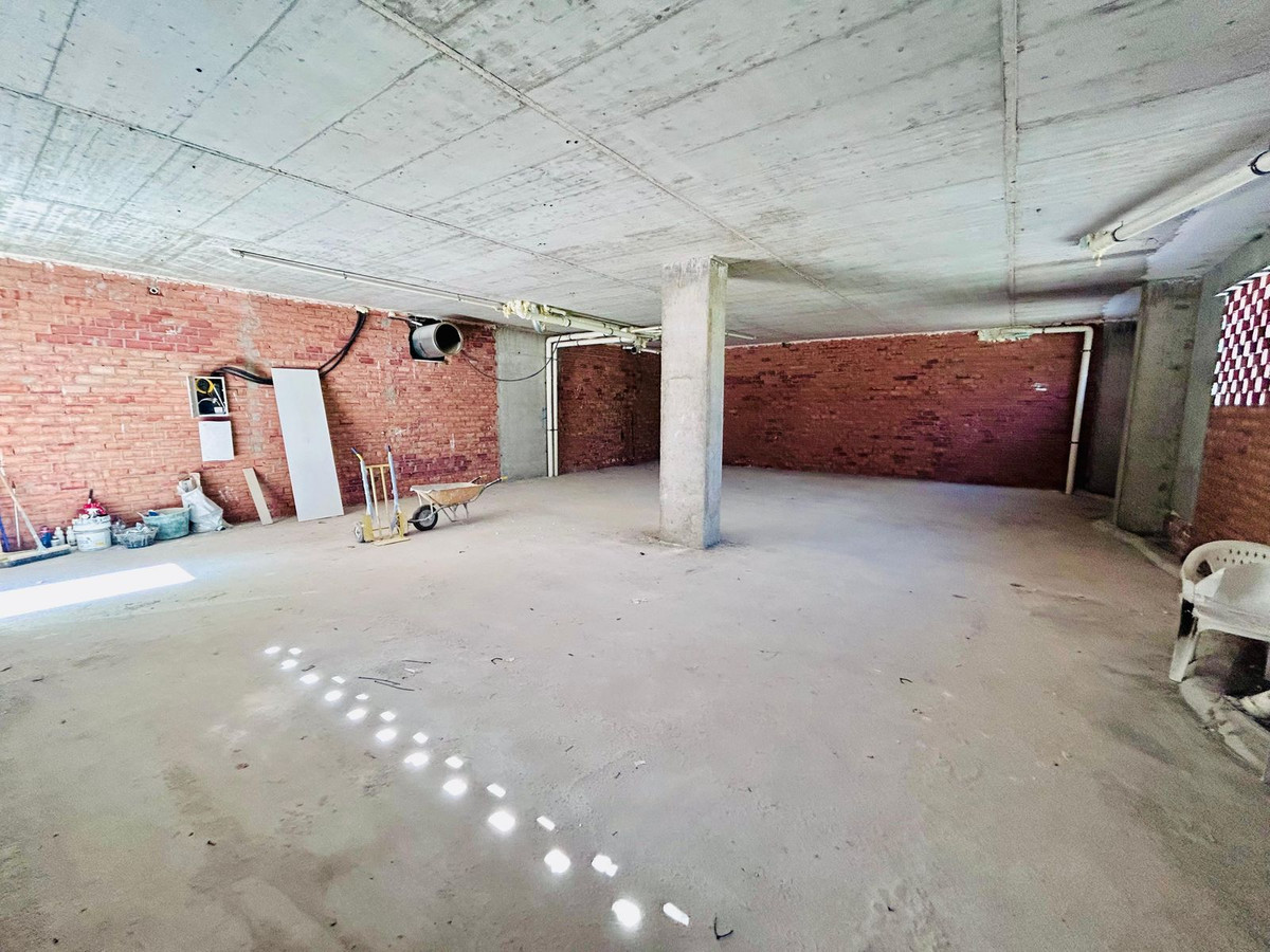 Se vende Local comercial  en Costa Del Sol, Málaga, España