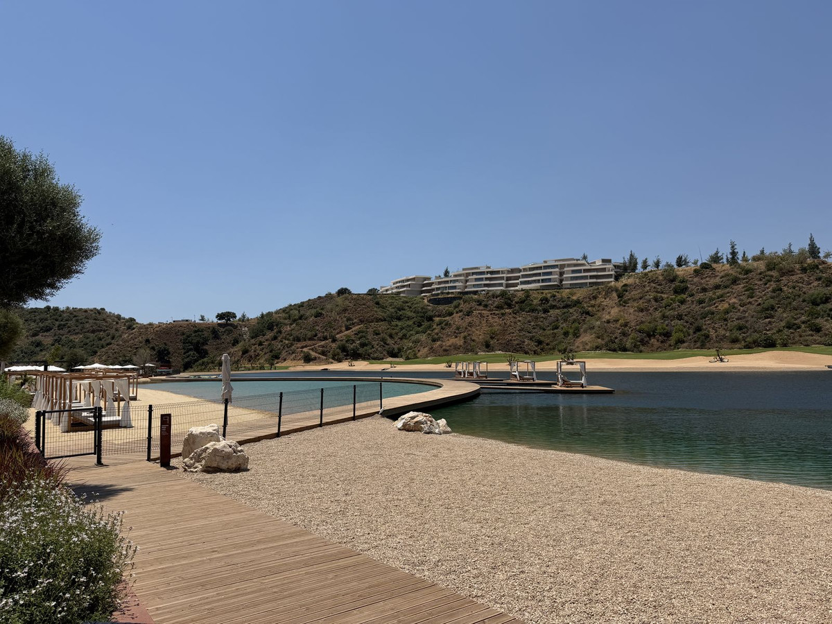 Se vende Terreno Urbano  en Costa Del Sol, Málaga, España