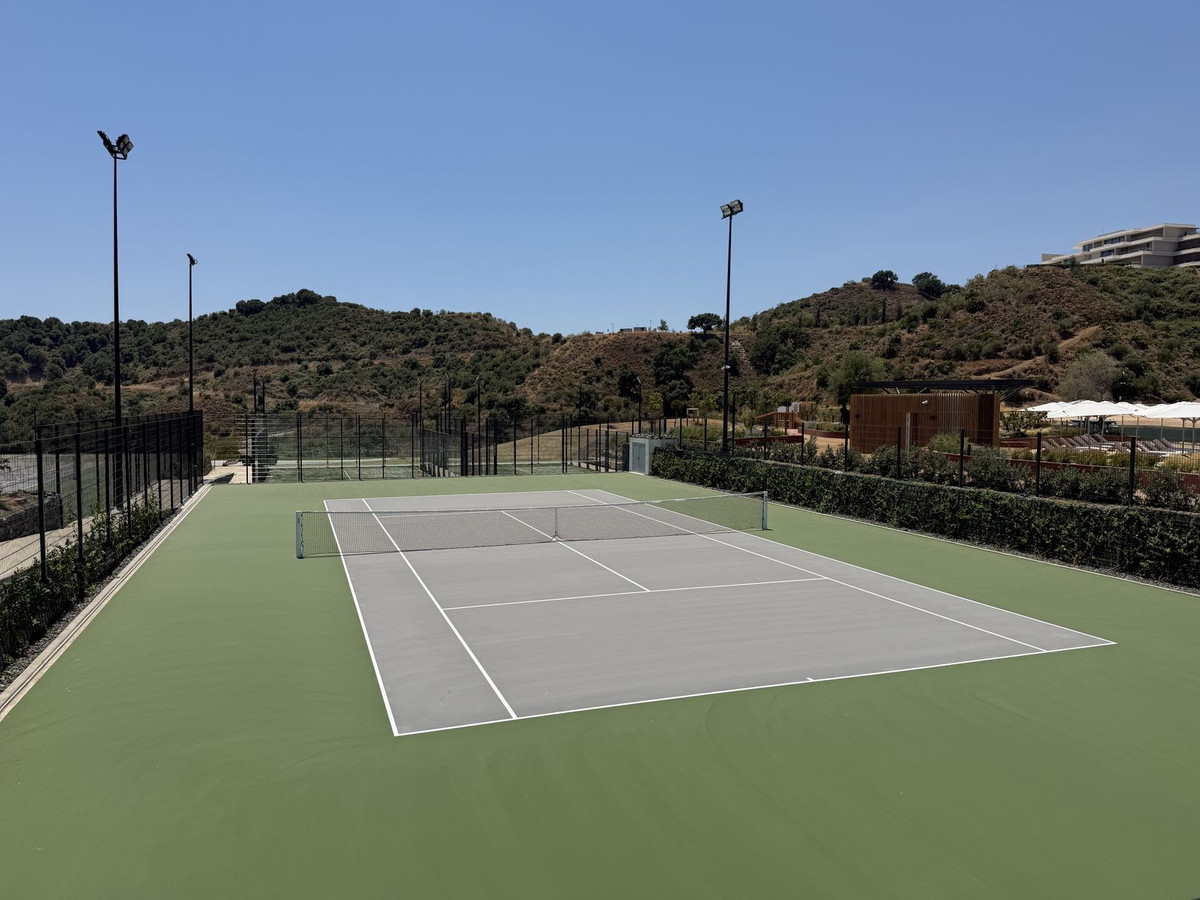 Se vende Terreno Urbano  en Costa Del Sol, Málaga, España