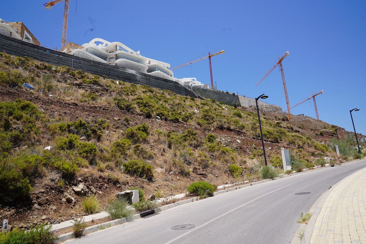 Se vende Terreno Urbano  en Costa Del Sol, Málaga, España