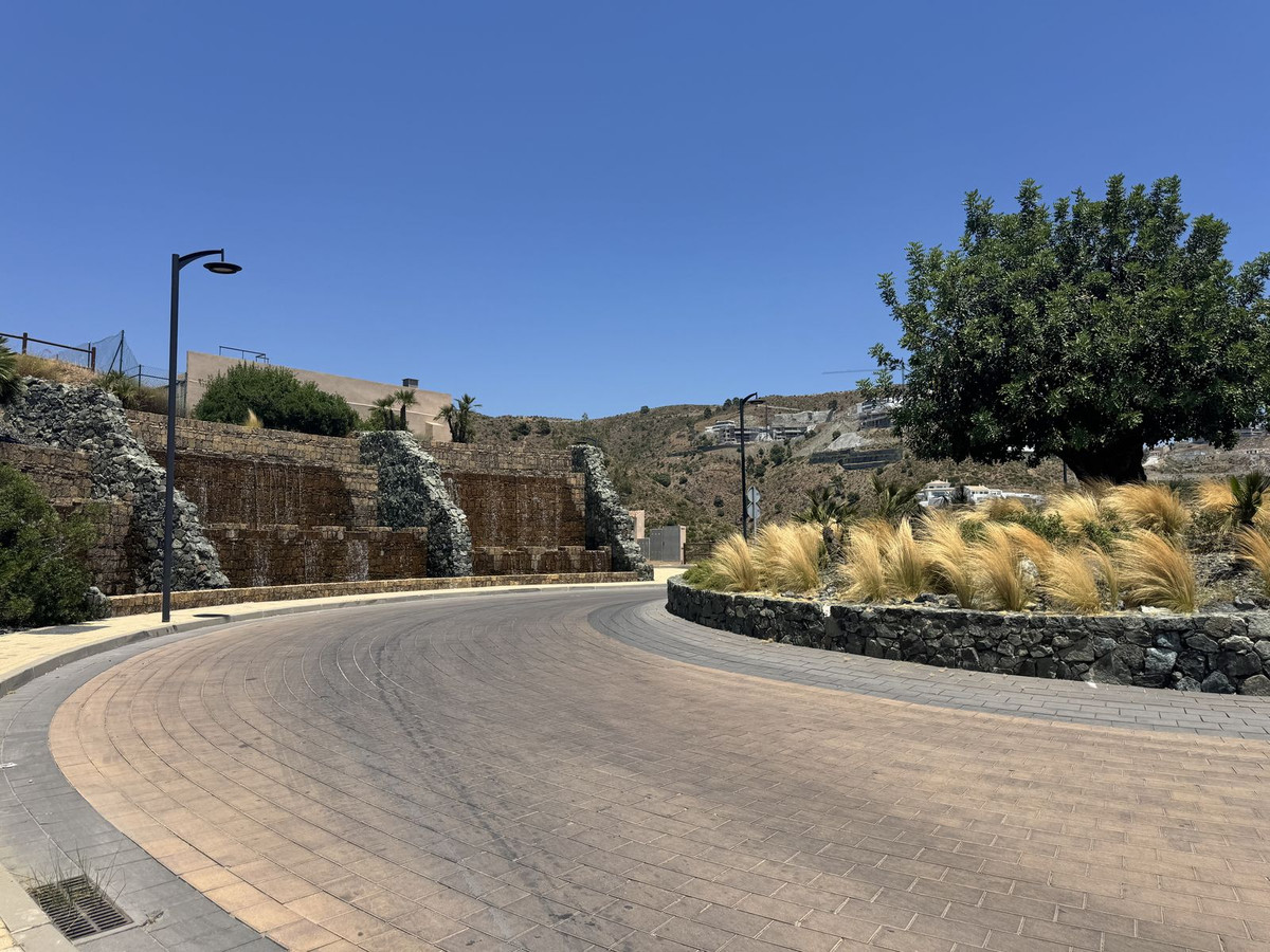 Se vende Terreno Urbano  en Costa Del Sol, Málaga, España