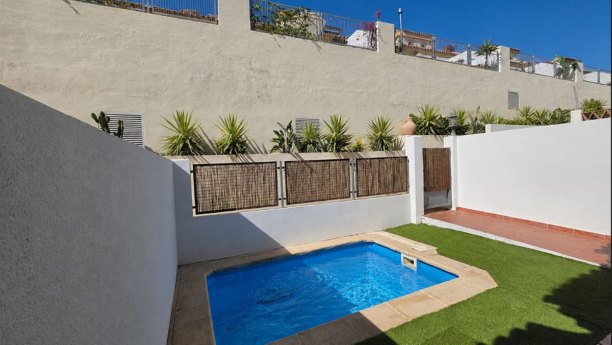 Se vende Adosada de 4 dormitorios en Costa Del Sol, Málaga, España