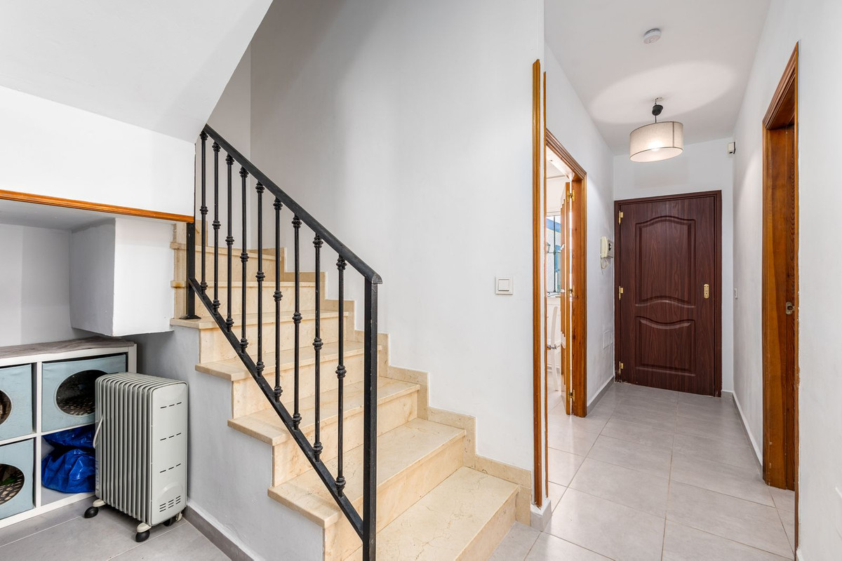 Se vende Adosada de 5 dormitorios en Costa Del Sol, Málaga, España