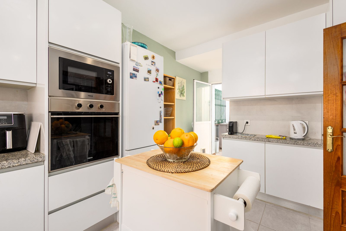 Se vende Adosada de 5 dormitorios en Costa Del Sol, Málaga, España