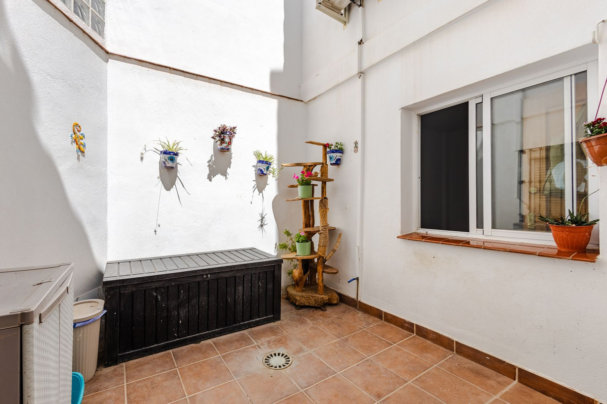 Se vende Adosada de 5 dormitorios en Costa Del Sol, Málaga, España