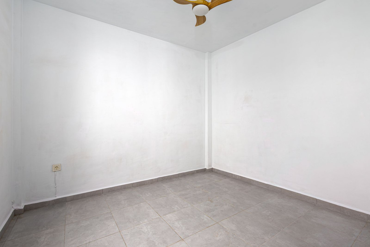 Se vende Adosada de 5 dormitorios en Costa Del Sol, Málaga, España