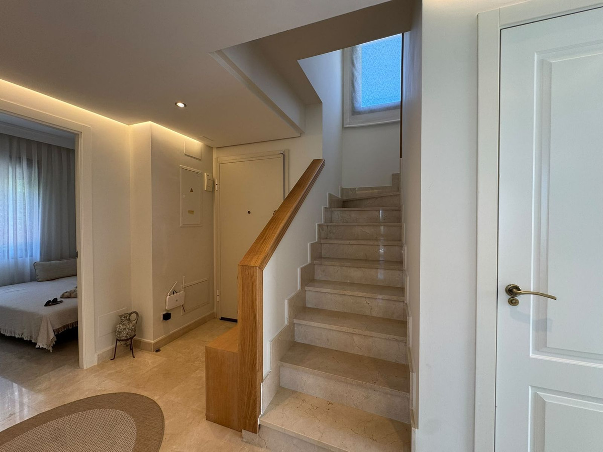 Se vende Villa - Chalet de 4 dormitorios en Costa Calida, Murcia, España