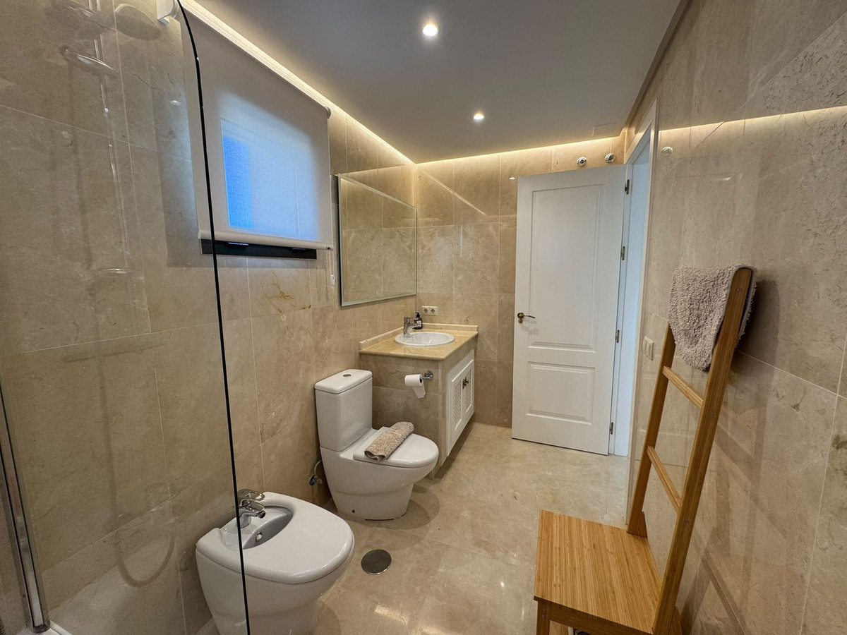 Se vende Villa - Chalet de 4 dormitorios en Costa Calida, Murcia, España