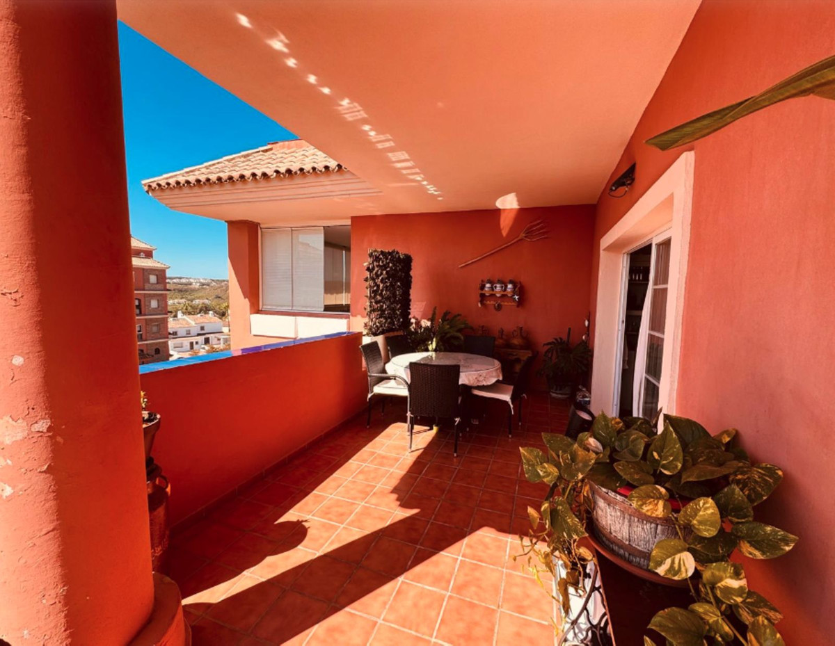 Se vende Apartamento Planta Media de 2 dormitorios en Costa Del Sol, Málaga, España