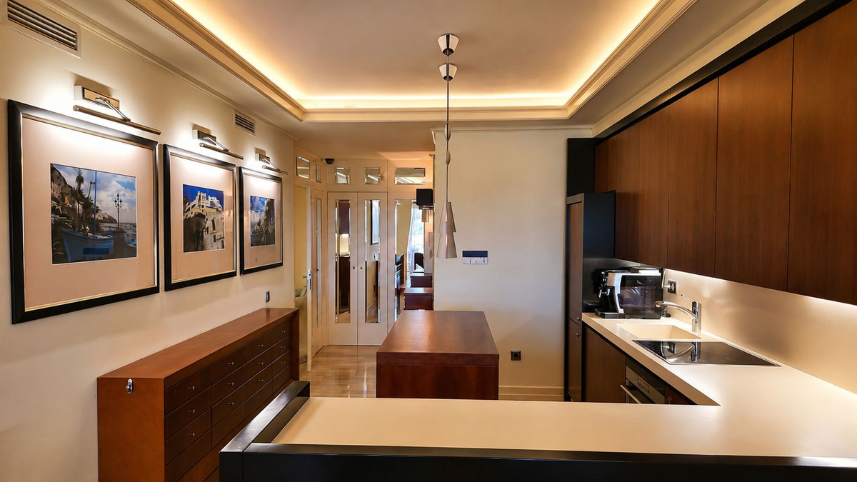 2 Bed Apartment for sale in Sierra Blanca Costa Del Sol, Málaga, Spain