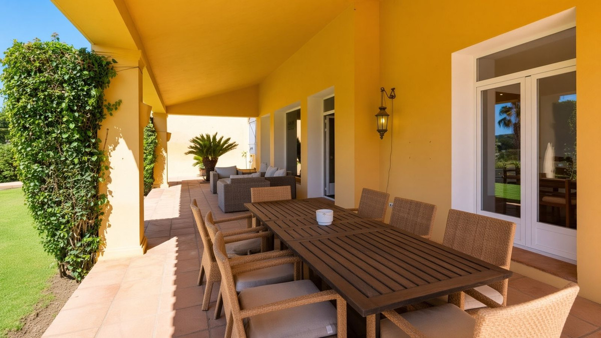 5 Bed Townhouse for sale in Sotogrande Costa Costa Del Sol, Cádiz, Spain