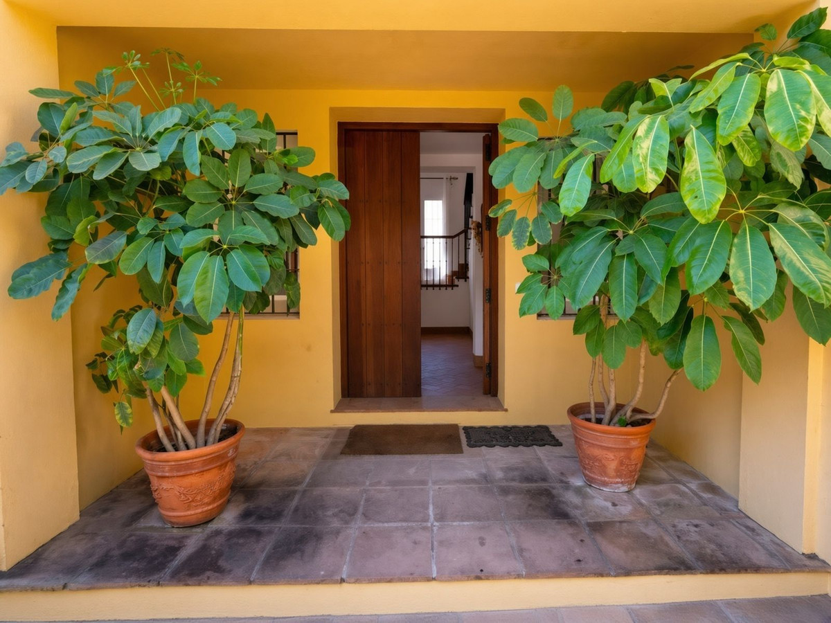 5 Bed Townhouse for sale in Sotogrande Costa Costa Del Sol, Cádiz, Spain