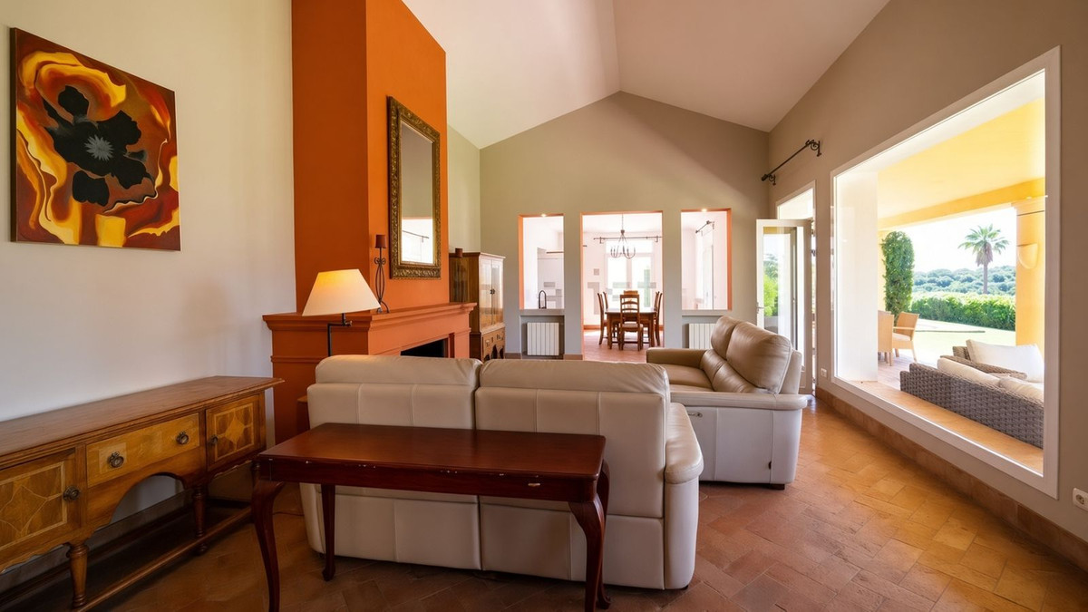 5 Bed Townhouse for sale in Sotogrande Costa Costa Del Sol, Cádiz, Spain