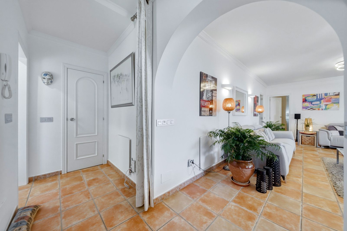 Se vende Villa - Chalet de 5 dormitorios en Costa Del Sol, Málaga, España