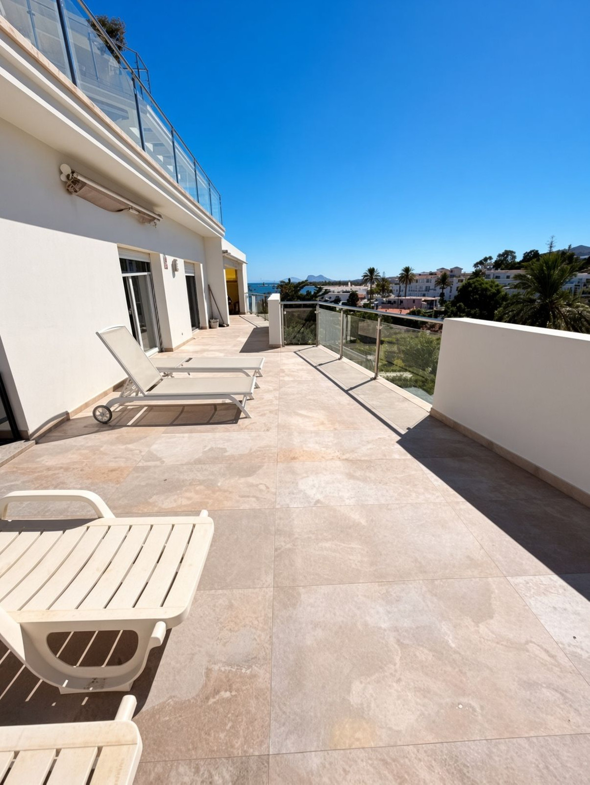 Se vende Apartamento Planta Media de 1 dormitorios en Costa Del Sol, Cadiz, España