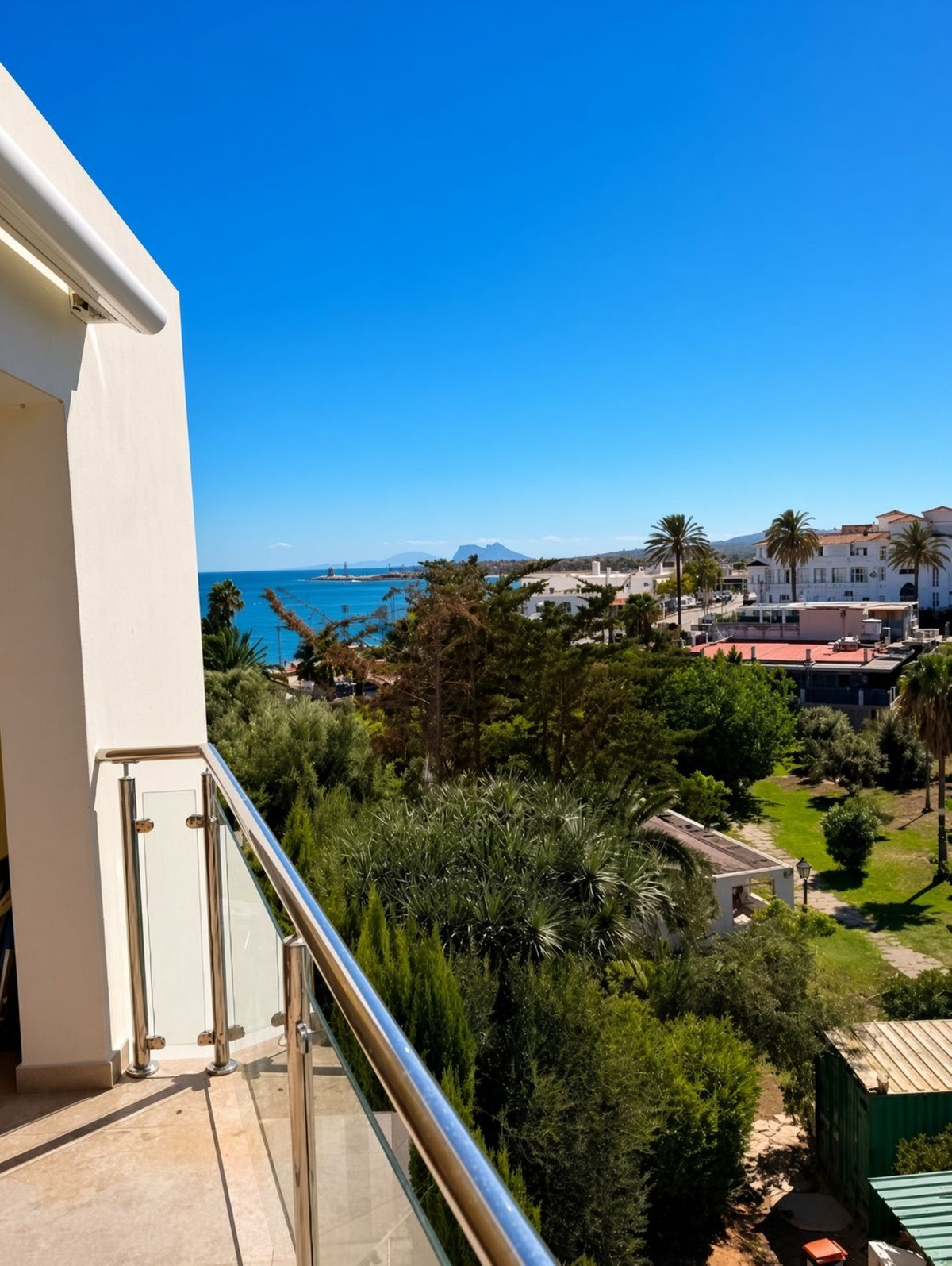 Se vende Apartamento Planta Media de 1 dormitorios en Costa Del Sol, Cadiz, España