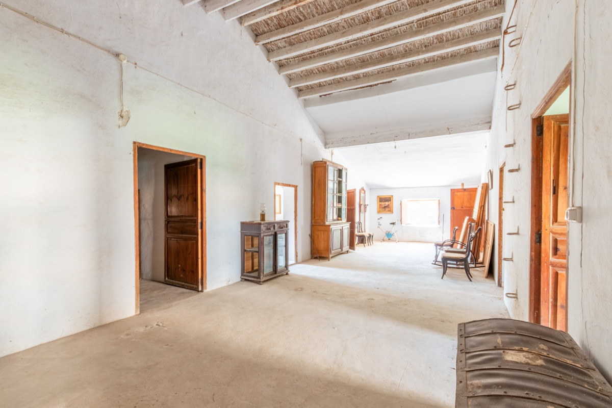 Se vende Villa - Chalet de 6 dormitorios en Costa Blanca, Alicante, España
