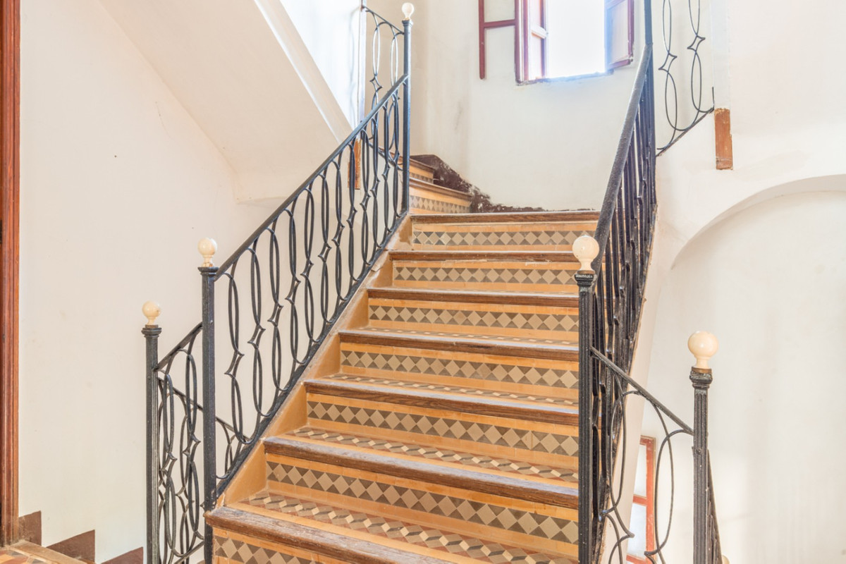 Se vende Villa - Chalet de 6 dormitorios en Costa Blanca, Alicante, España