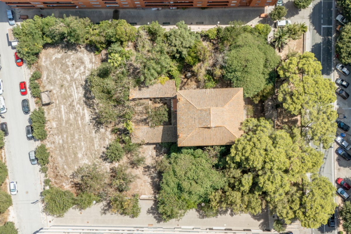 Se vende Villa - Chalet de 6 dormitorios en Costa Blanca, Alicante, España