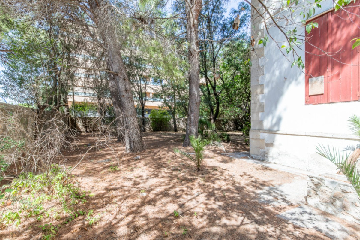 Se vende Villa - Chalet de 6 dormitorios en Costa Blanca, Alicante, España