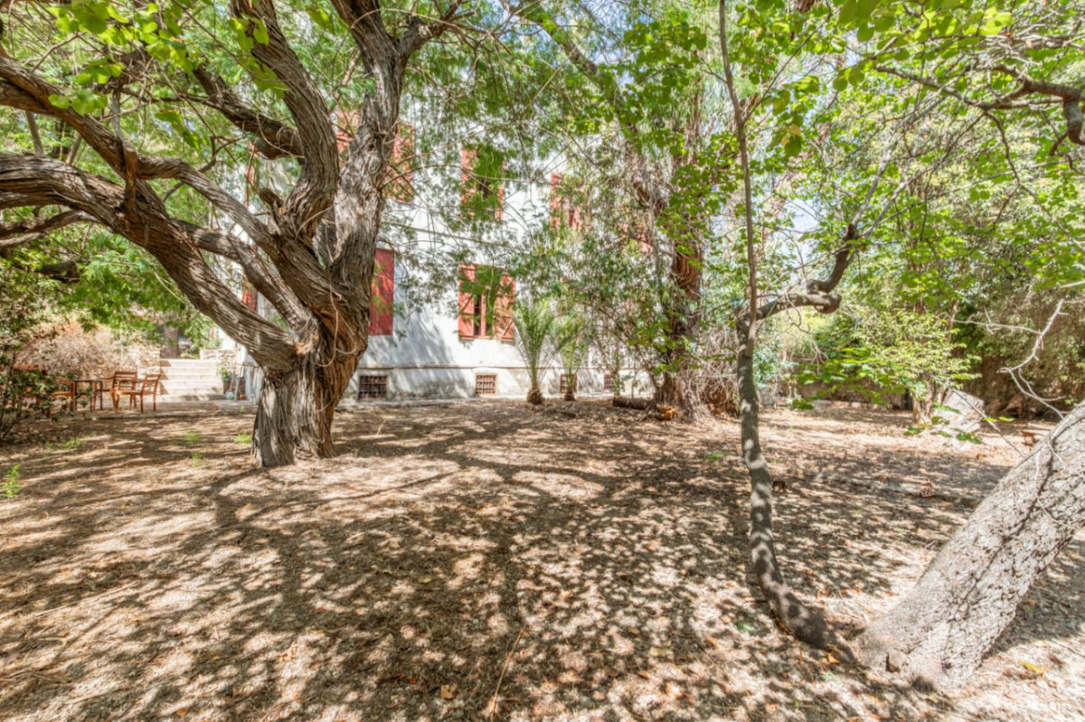 Se vende Villa - Chalet de 6 dormitorios en Costa Blanca, Alicante, España