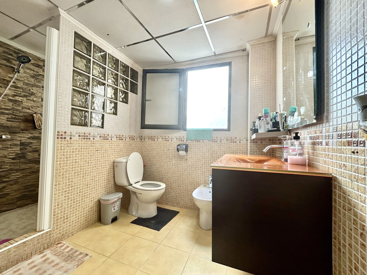4 Bed Apartment for sale in Rojales Costa Blanca, Alicante, Spain