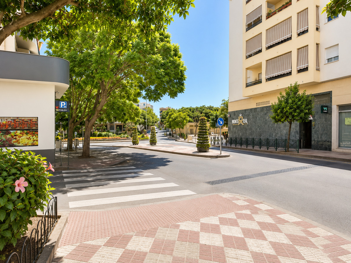 Se vende Apartamento Planta Media de 3 dormitorios en Costa Del Sol, Málaga, España