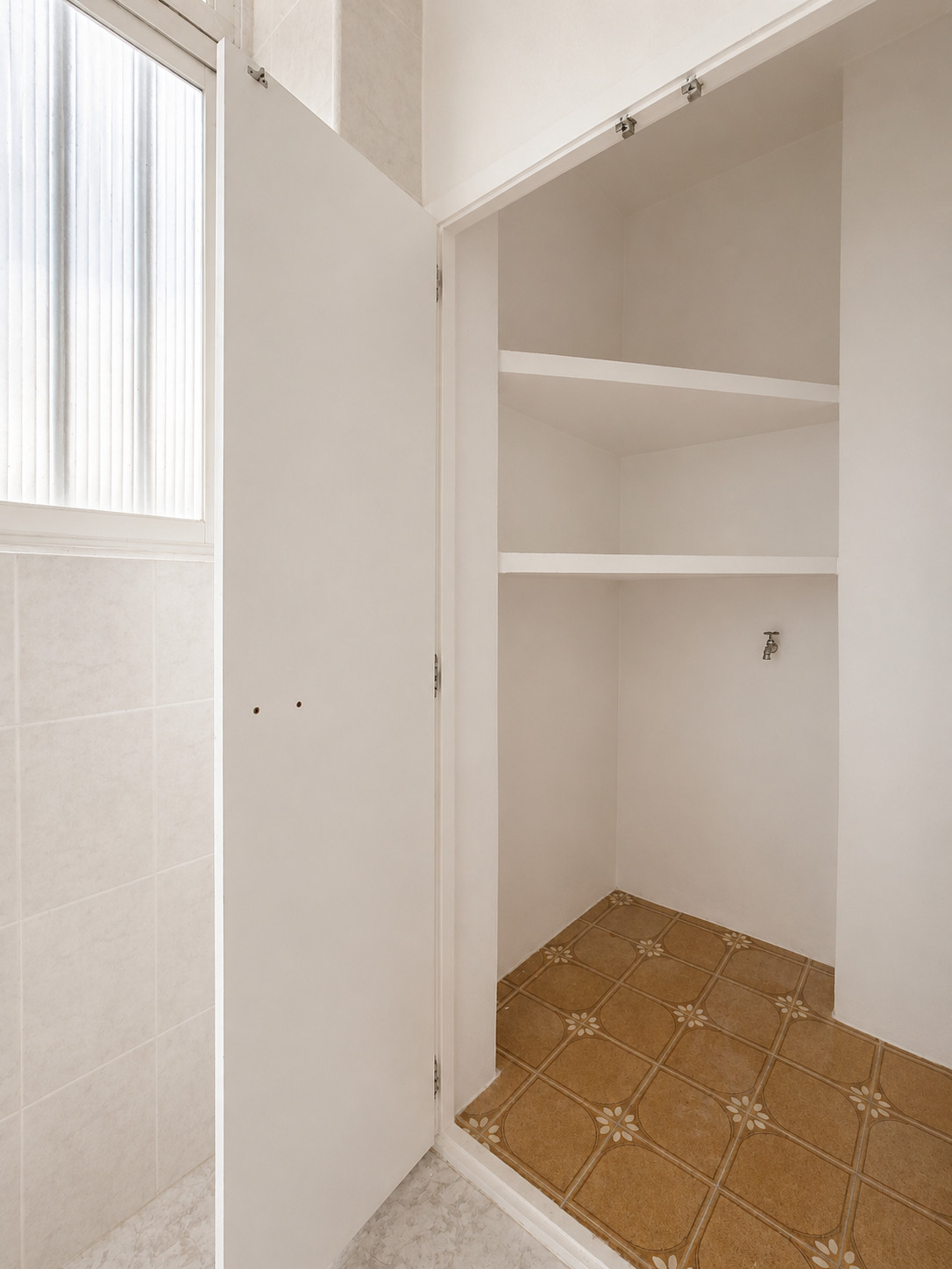 Se vende Apartamento Planta Media de 3 dormitorios en Costa Del Sol, Málaga, España