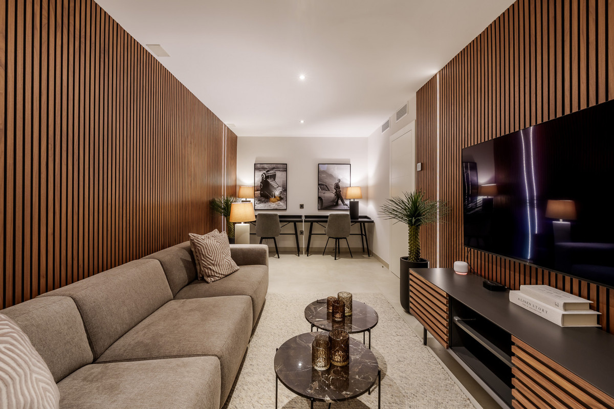 5 Bed Townhouse for sale in Puerto Banús Costa Del Sol, Málaga, Spain