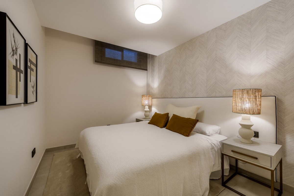 5 Bed Townhouse for sale in Puerto Banús Costa Del Sol, Málaga, Spain