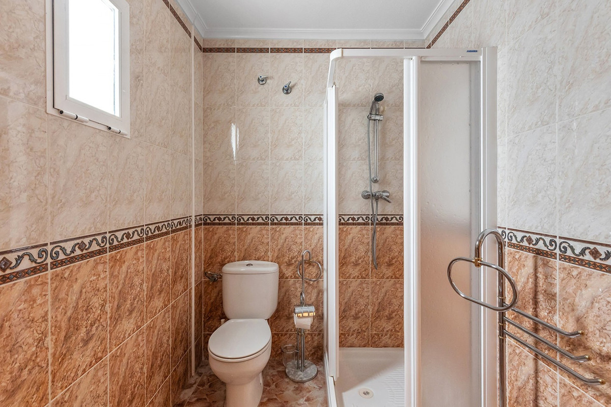 Se vende Apartamento Planta Baja de 2 dormitorios en Costa Blanca, Alicante, España