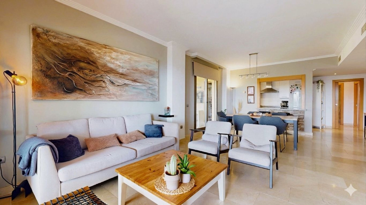 3 Bed Apartment for sale in El Paraiso Costa Del Sol, Málaga, Spain