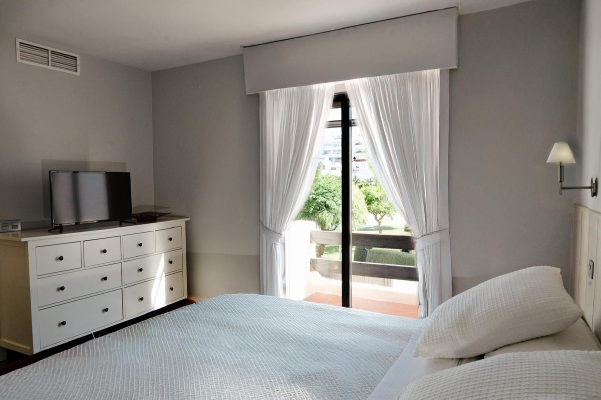 4 Bed Townhouse for sale in San Pedro De Alcántara Costa Del Sol, Málaga, Spain