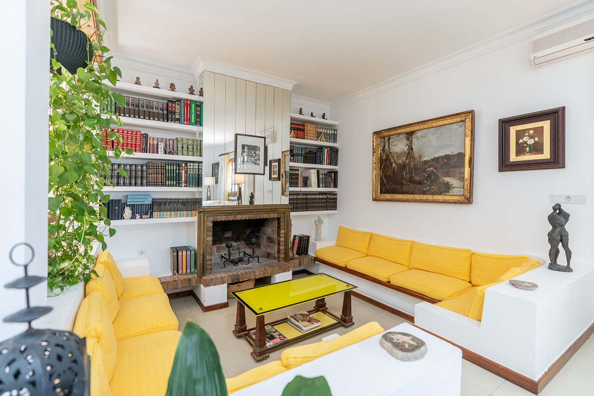 Se vende Villa - Chalet de 7 dormitorios en Costa Del Sol, Málaga, España