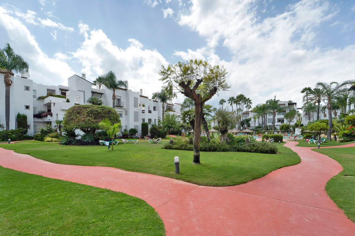 2 Bed Apartment for sale in Cancelada Costa Del Sol, Málaga, Spain