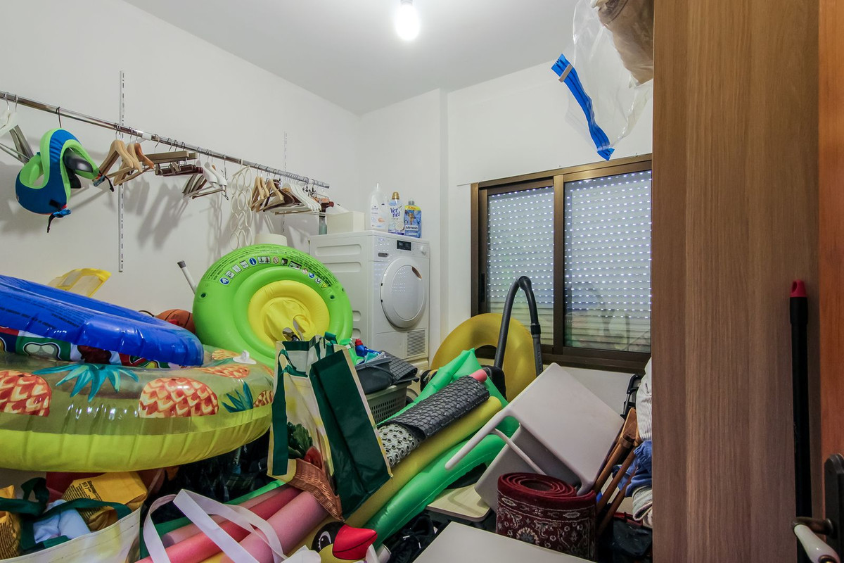 Se vende Villa - Chalet de 3 dormitorios en Costa Del Sol, Málaga, España
