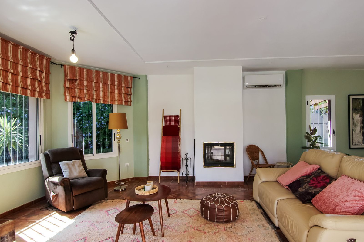 Se vende Villa - Chalet de 3 dormitorios en Costa Del Sol, Málaga, España