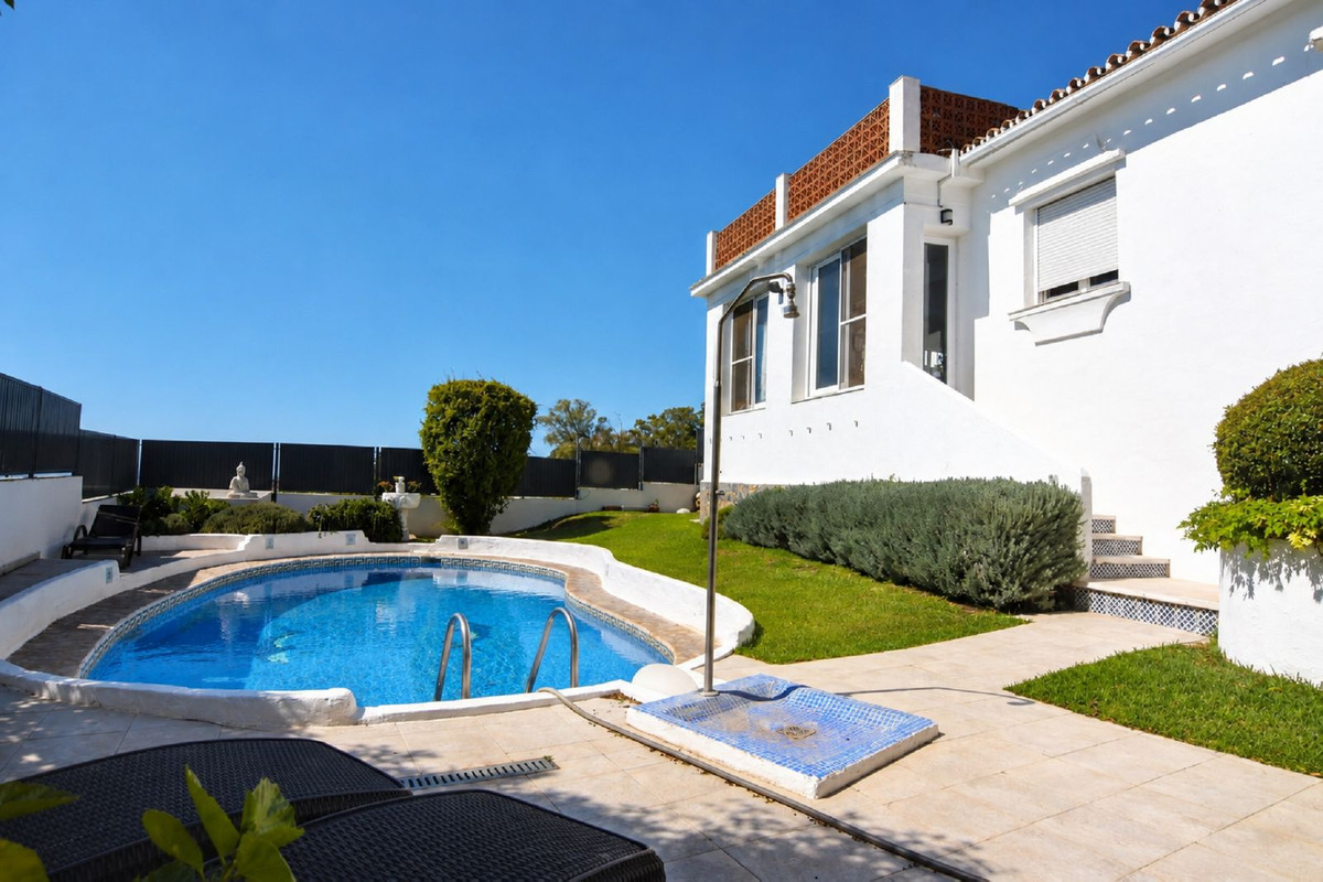 4 Bed Townhouse for sale in Benalmadena Pueblo Costa Del Sol, Málaga, Spain