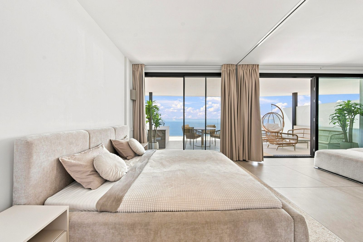 Se vende Apartamento Planta Media de 2 dormitorios en Costa Del Sol, Málaga, España