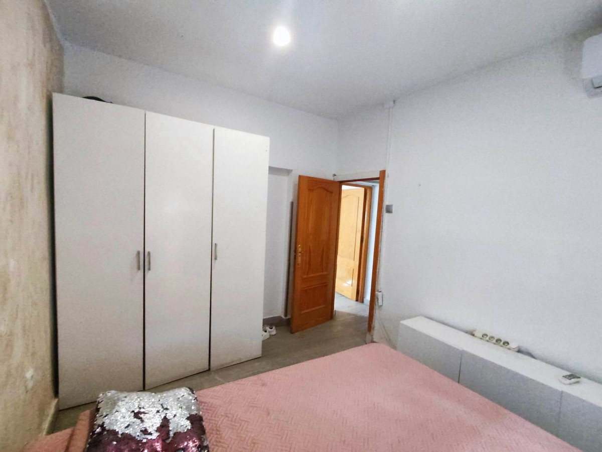 Se vende Apartamento Planta Media de 2 dormitorios en Costa Del Sol, Málaga, España