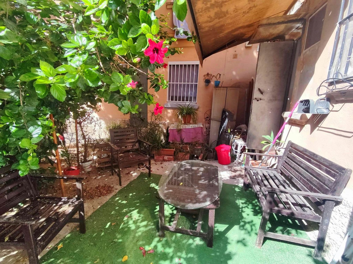Se vende Apartamento Planta Media de 2 dormitorios en Costa Del Sol, Málaga, España