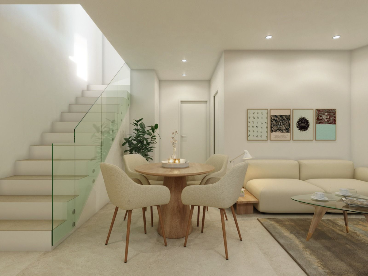 Se vende Villa - Chalet de 3 dormitorios en Costa Del Sol, Málaga, España