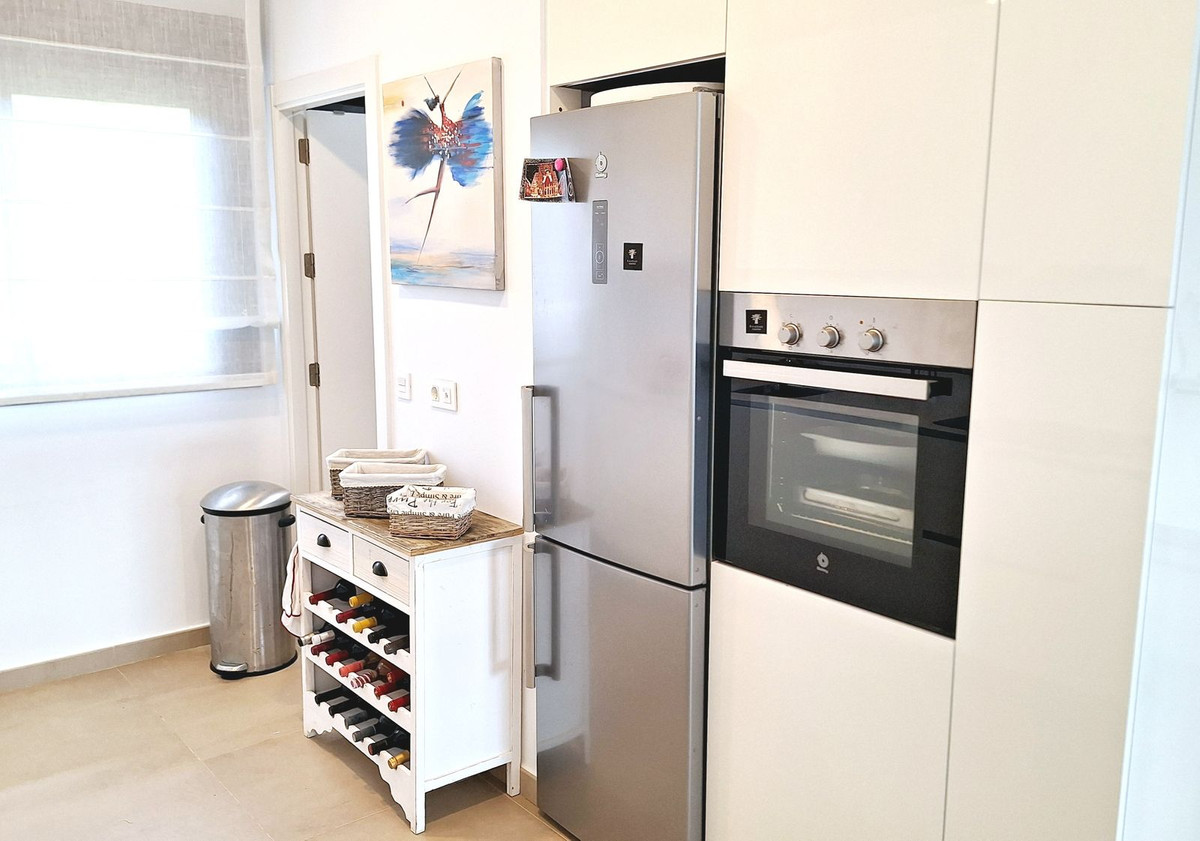 Se vende Pareada de 4 dormitorios en Costa Del Sol, Málaga, España