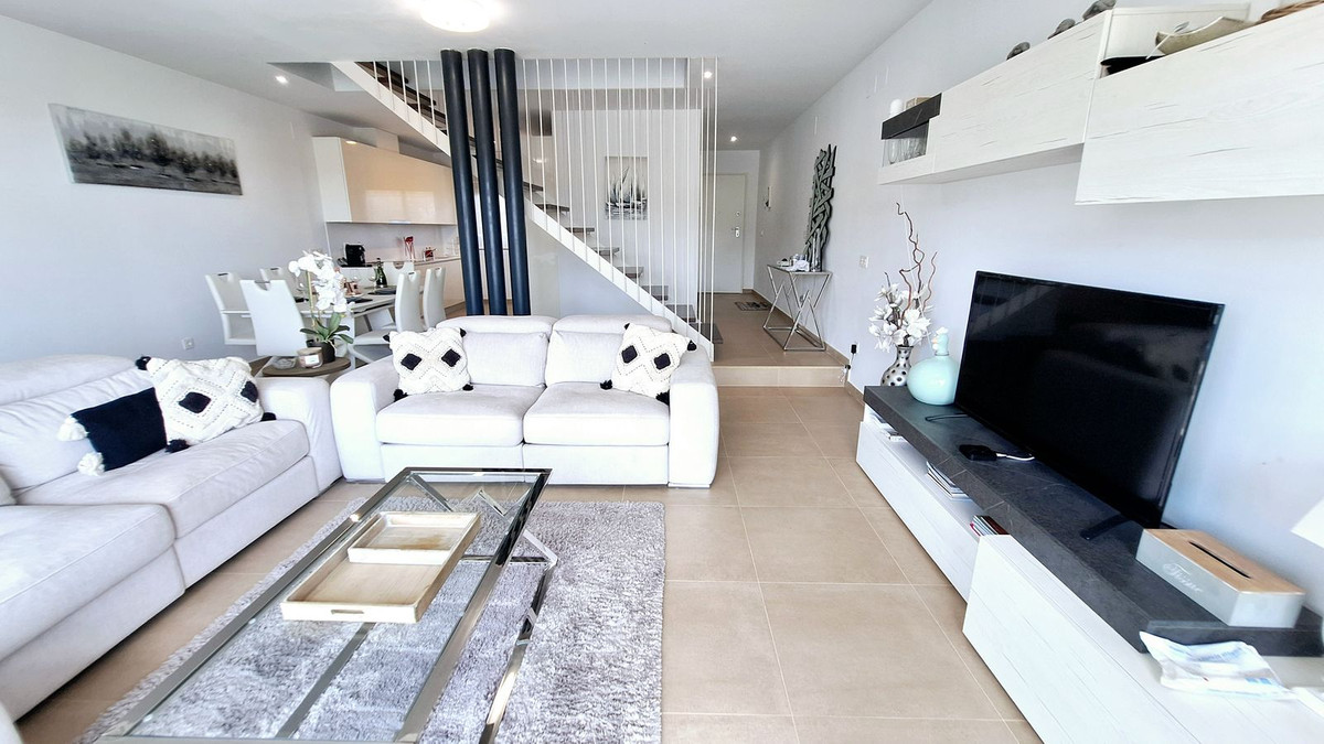 Se vende Pareada de 4 dormitorios en Costa Del Sol, Málaga, España
