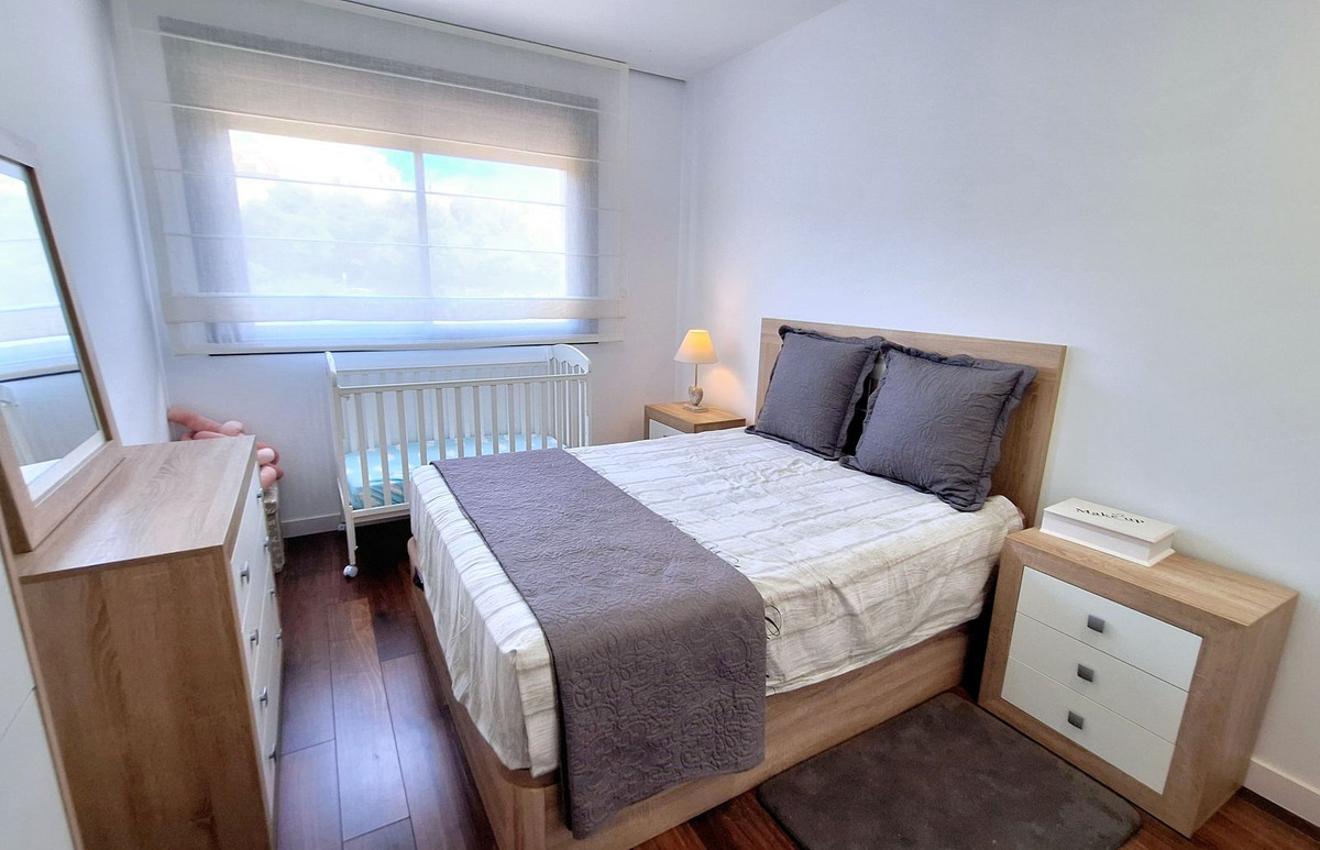 Se vende Pareada de 4 dormitorios en Costa Del Sol, Málaga, España