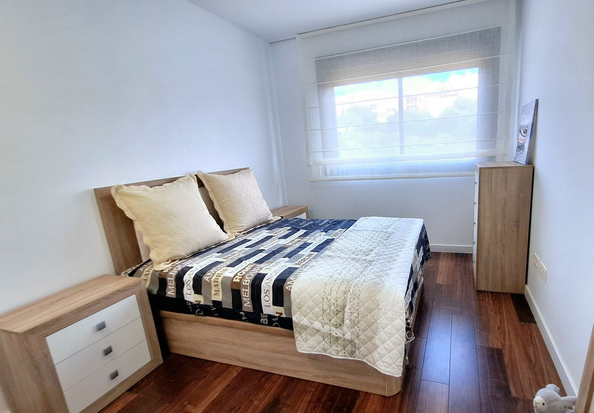 Se vende Pareada de 4 dormitorios en Costa Del Sol, Málaga, España