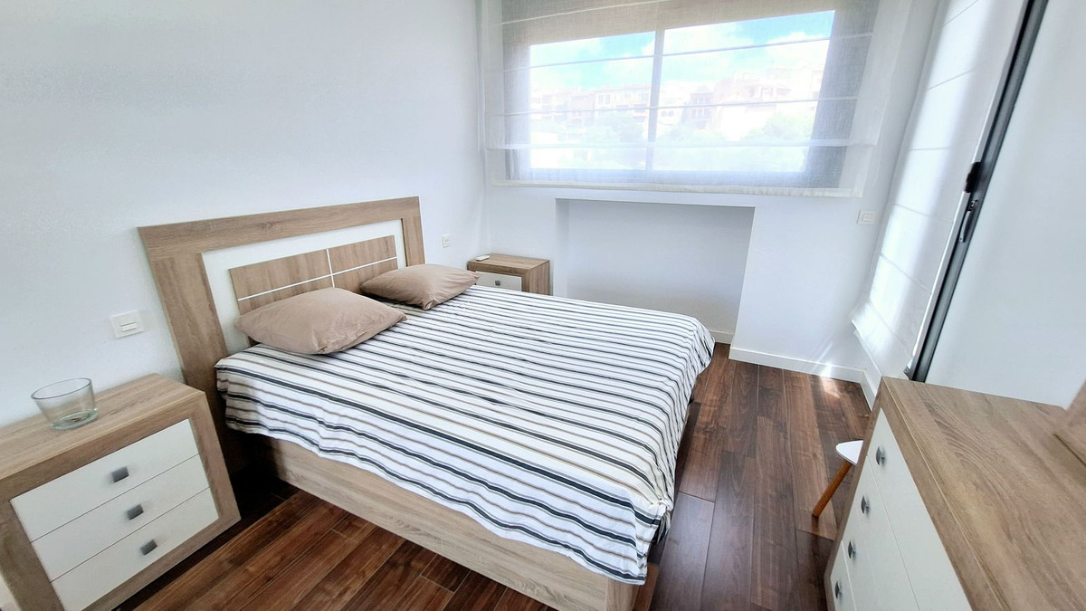Se vende Pareada de 4 dormitorios en Costa Del Sol, Málaga, España