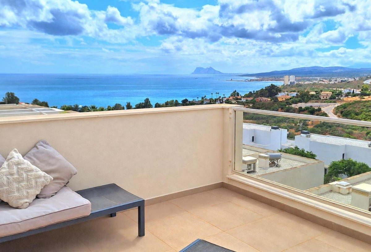 Se vende Pareada de 4 dormitorios en Costa Del Sol, Málaga, España
