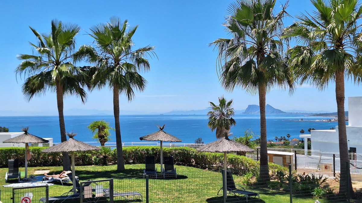 Se vende Pareada de 4 dormitorios en Costa Del Sol, Málaga, España